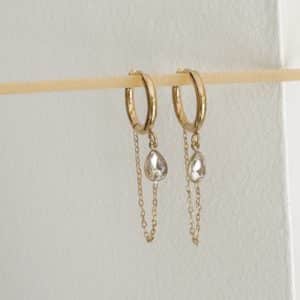 Boucles d'oreilles mini créoles avec strass bijou acier