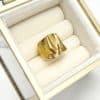 Bague large en acier inoxydable dorée et martelée– Bijou en acier inoxydable