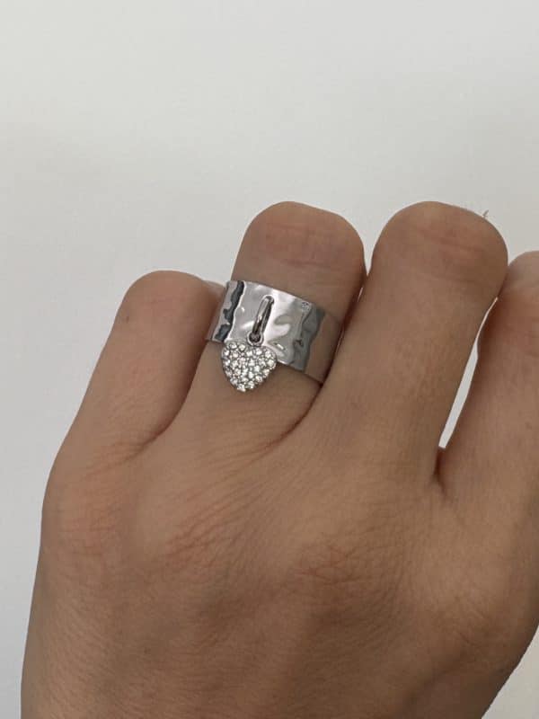Bague breloque coeur LOVEA en acier inoxydable argent avec petits strass blancs