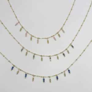 Collier fin LISALOU en acier inoxydable de couleur or et pendentifs de pierres naturelles