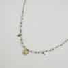 Collier très fin en acier inoxydable doré avec petit soleil, pierres naturelles et pampilles en acier inoxydabl