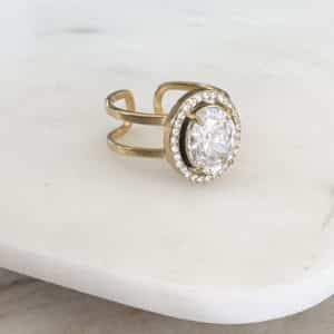 Bague en acier inoxydable et ajuste avec strass 