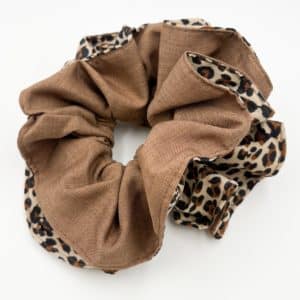 Découvrez la Nouveauté Chouchou Imprimé Léopard : L’Accessoire Tendance pour Sublimer vos Cheveux !