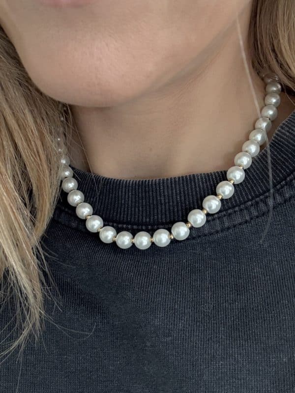 Collier de perles et acier inoxydable 