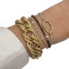 bracelet composé d’une chaine rétro vintage à grosse maille