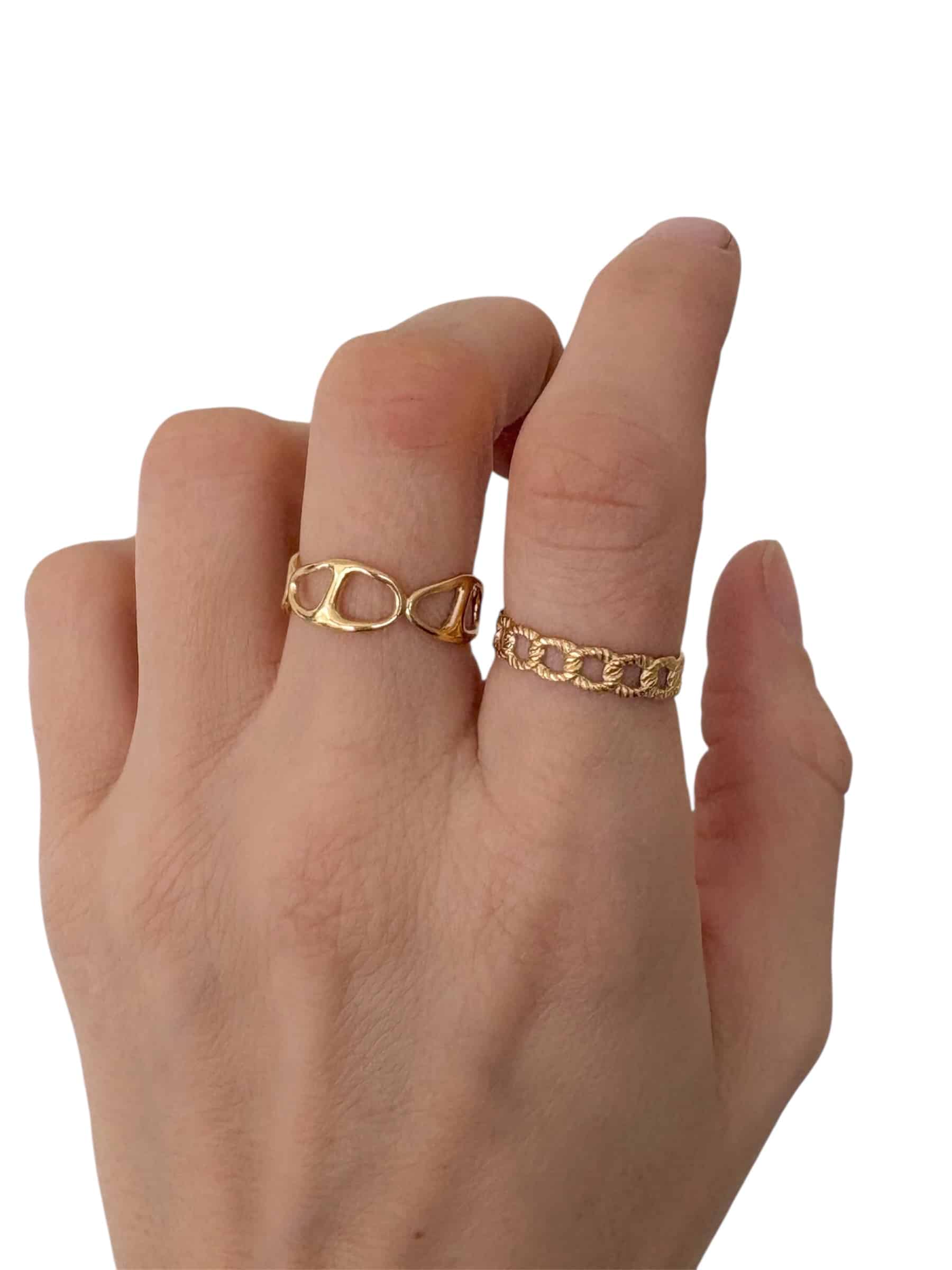 Bague fine à maillons en acier inoxydable de couleur or