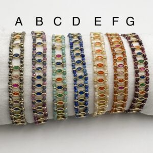 Bijou en macramé bracelet pierres naturelles et strass