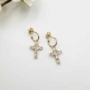 Boucles d'oreilles créoles en forme de croix
