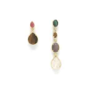 Boucles d'oreilles asymétriques