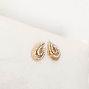 Boucles d'oreilles gouttes en acier inoxyable doré avec petits strass incrustés