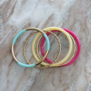 Jonc en acier et résine rose bleu