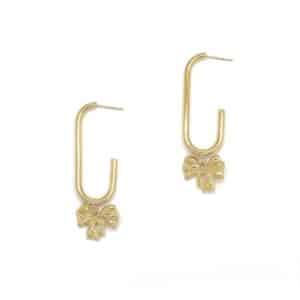 Boucles d'oreilles pendantes composées de deux maxi créoles de forme carrée avec pendentifs noeuds - Bijou waterproof en acier inoxydable de couleur dorée