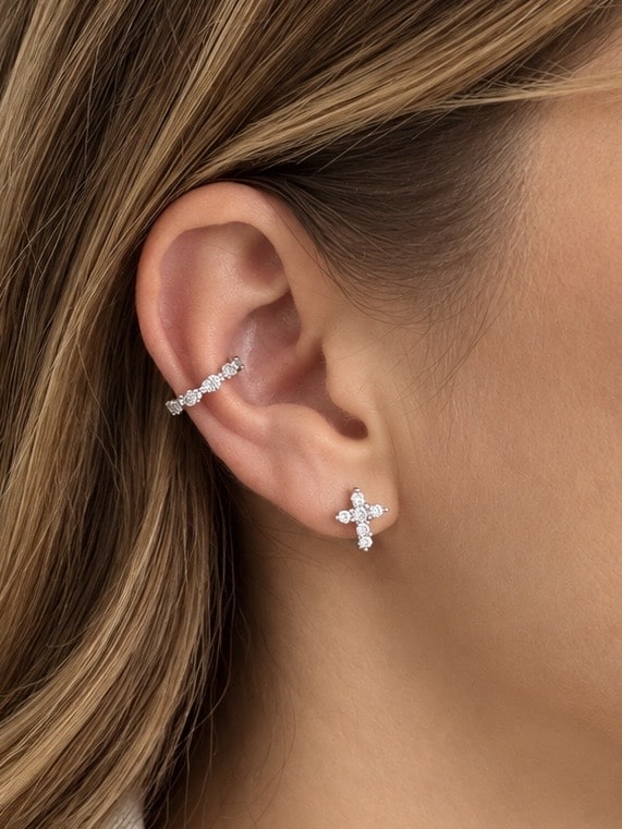 Bague d’oreille – Earcuff plaqué or blanc avec petits strass incrustés